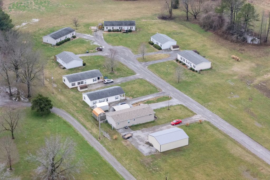 111 Devan Drive, Murphysboro