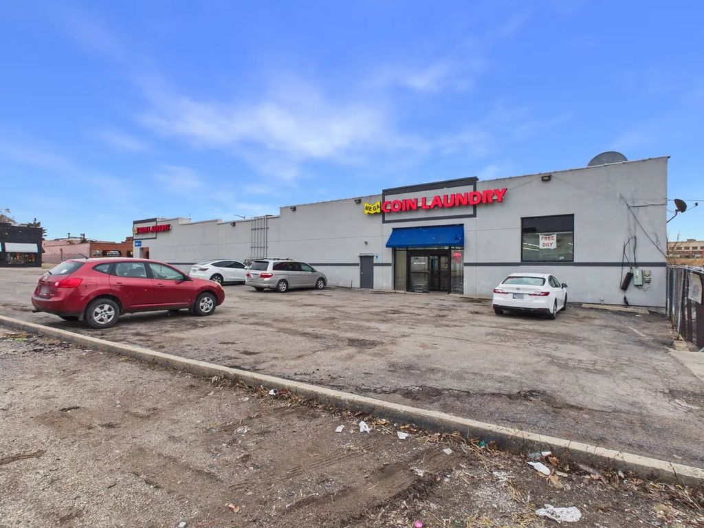 222-232 W Galena Boulevard, Aurora