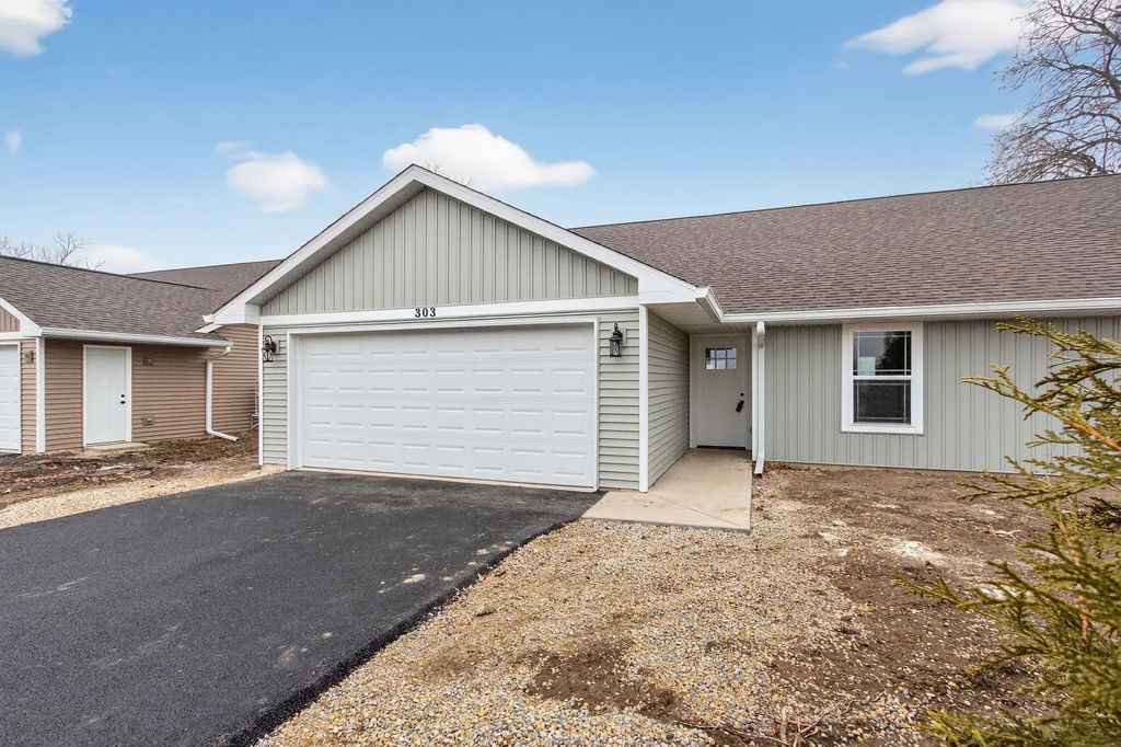 305 W South Street 305, Durand