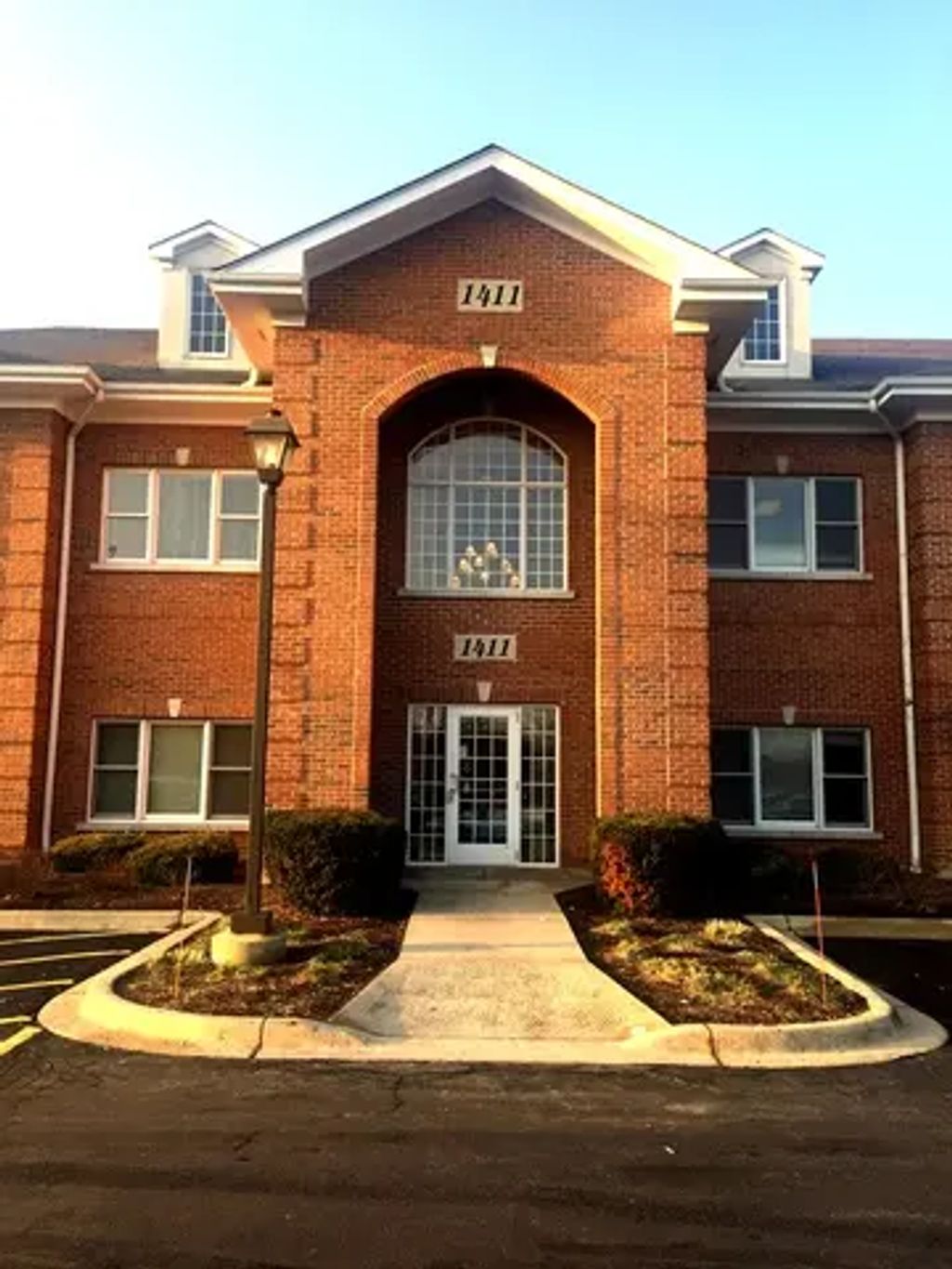 1411 Mchenry Road 227, Buffalo Grove