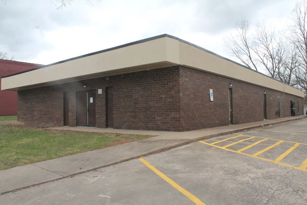 223 S 13th Street, Murphysboro