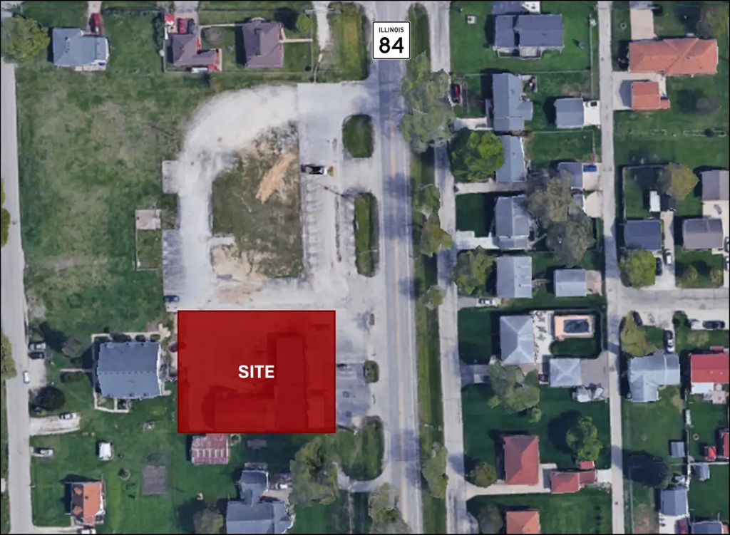 713 1st Street, Colona