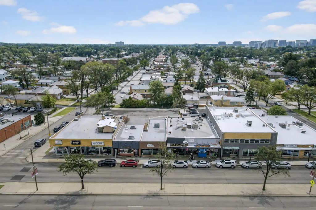 701 Devon Avenue, Park Ridge