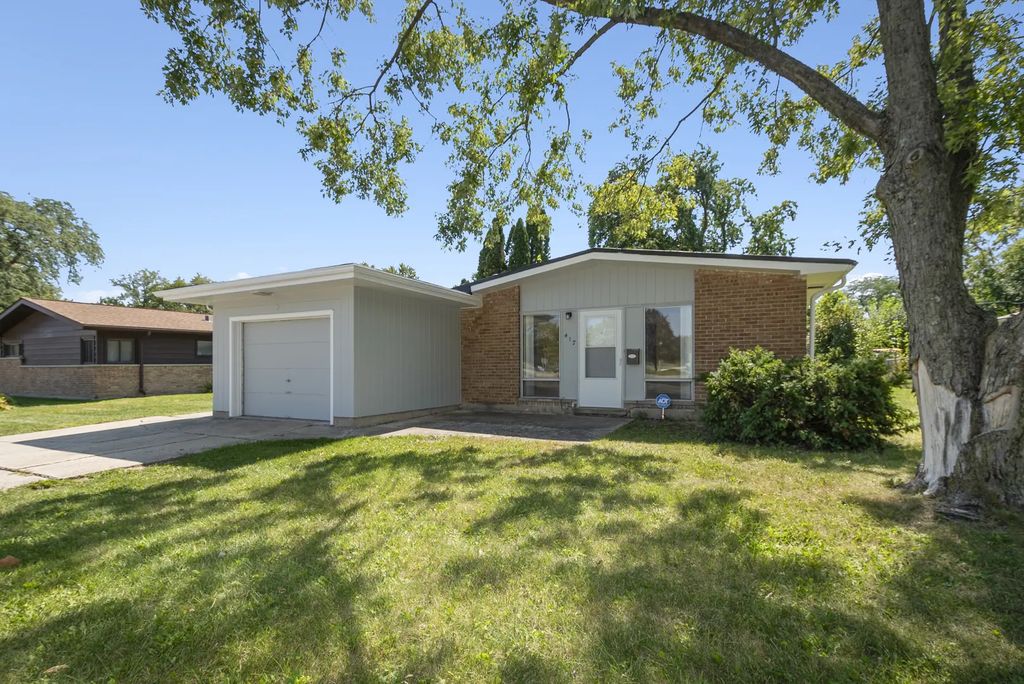 417 Lakewood Boulevard, Park Forest