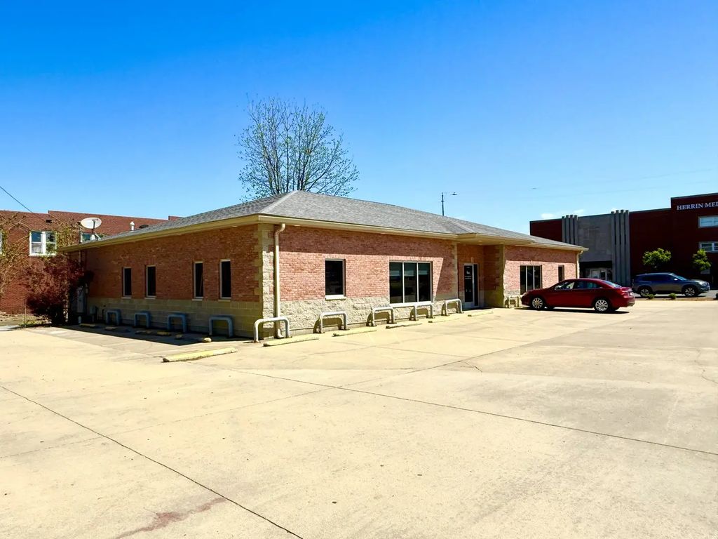 217 S Park Avenue, Herrin