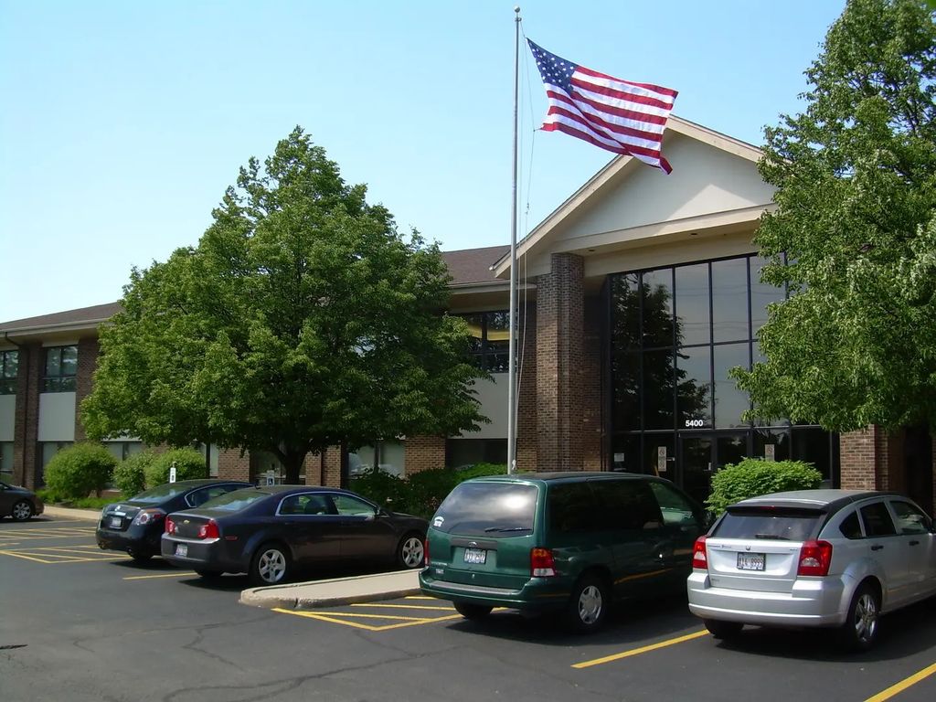 5400 W Elm Street 205, McHenry