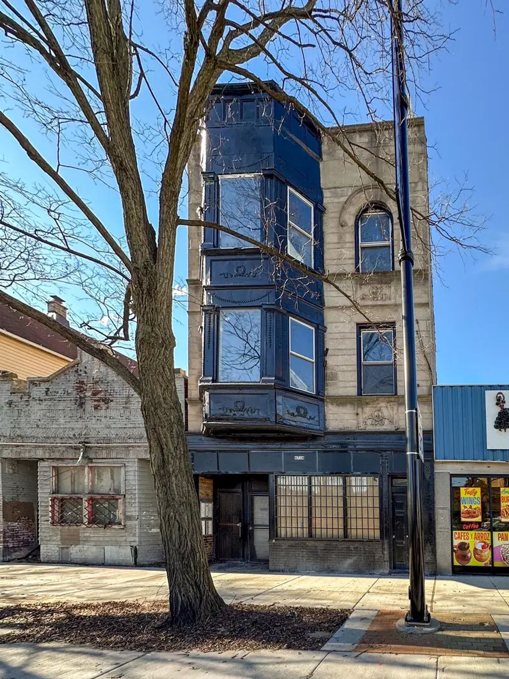 8714 S Commercial Avenue, Chicago
