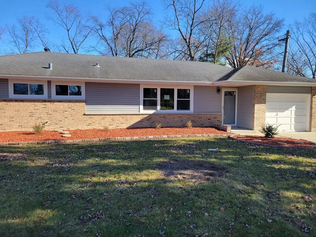 531 Wildwood Drive, Park Forest