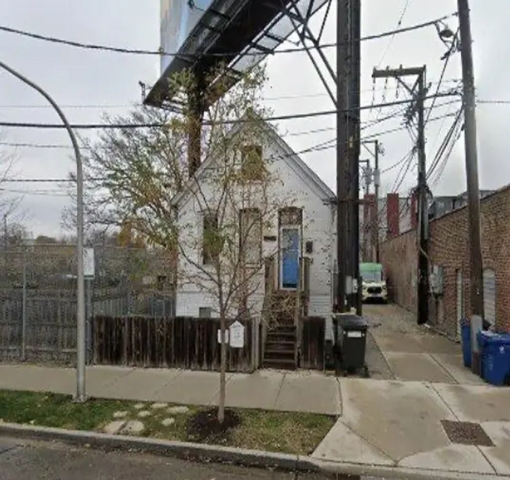 2144 N Wood Street, Chicago, 60614