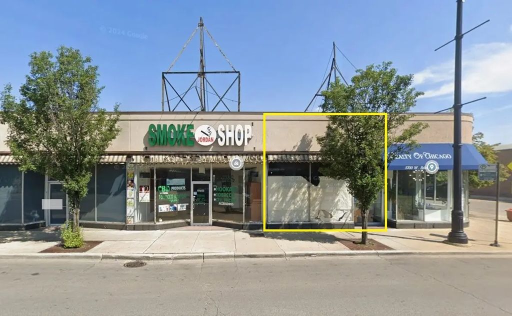 5702 W Belmont Avenue, Chicago