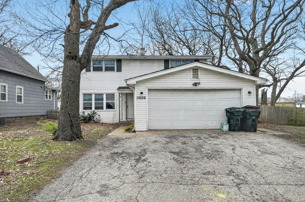 15036 Blackstone Avenue, Dolton