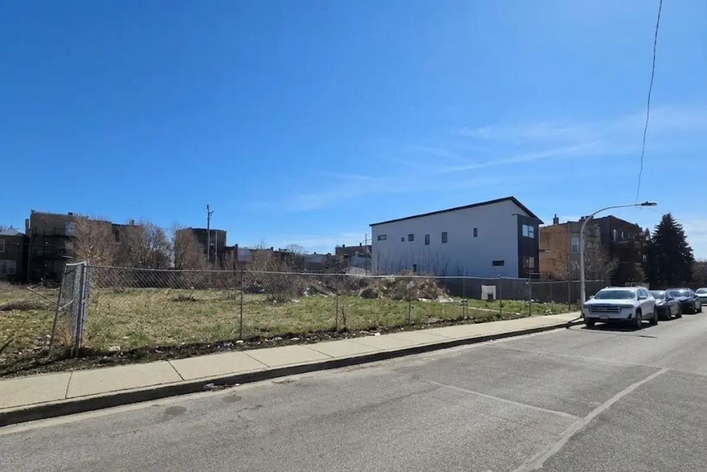 6415 S Drexel Avenue, Chicago, 60637