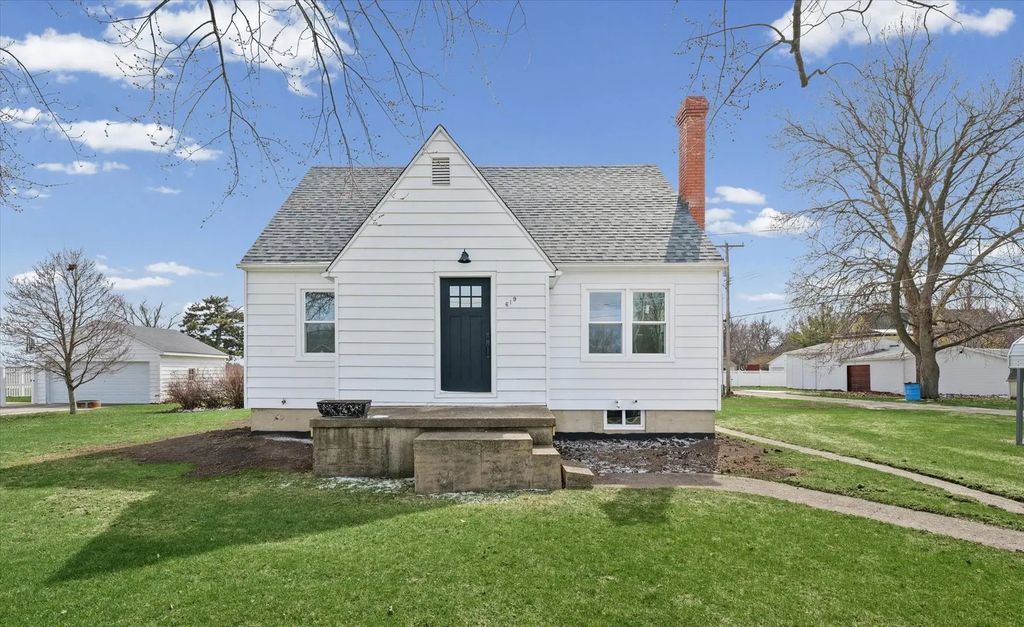 619 E 11th Street, Gibson City
