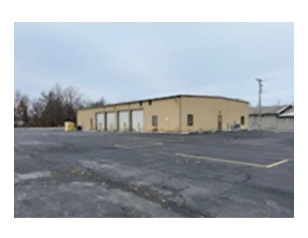 10812 Mark Twain Road, West Frankfort
