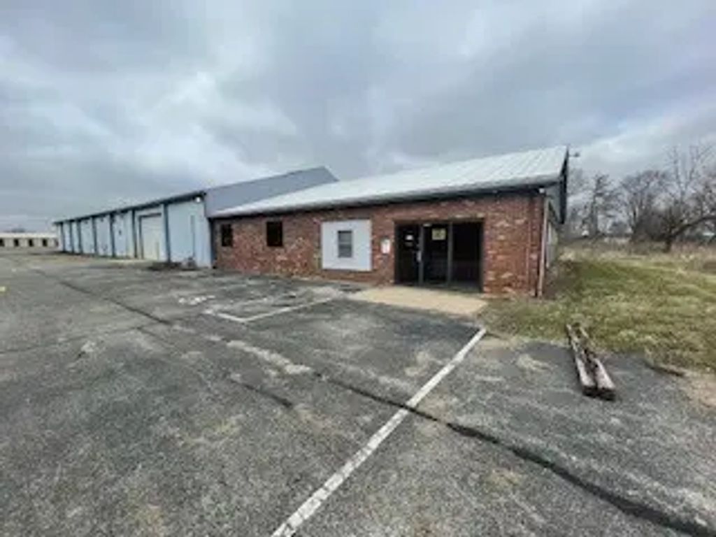 1600 N Main Street, Georgetown