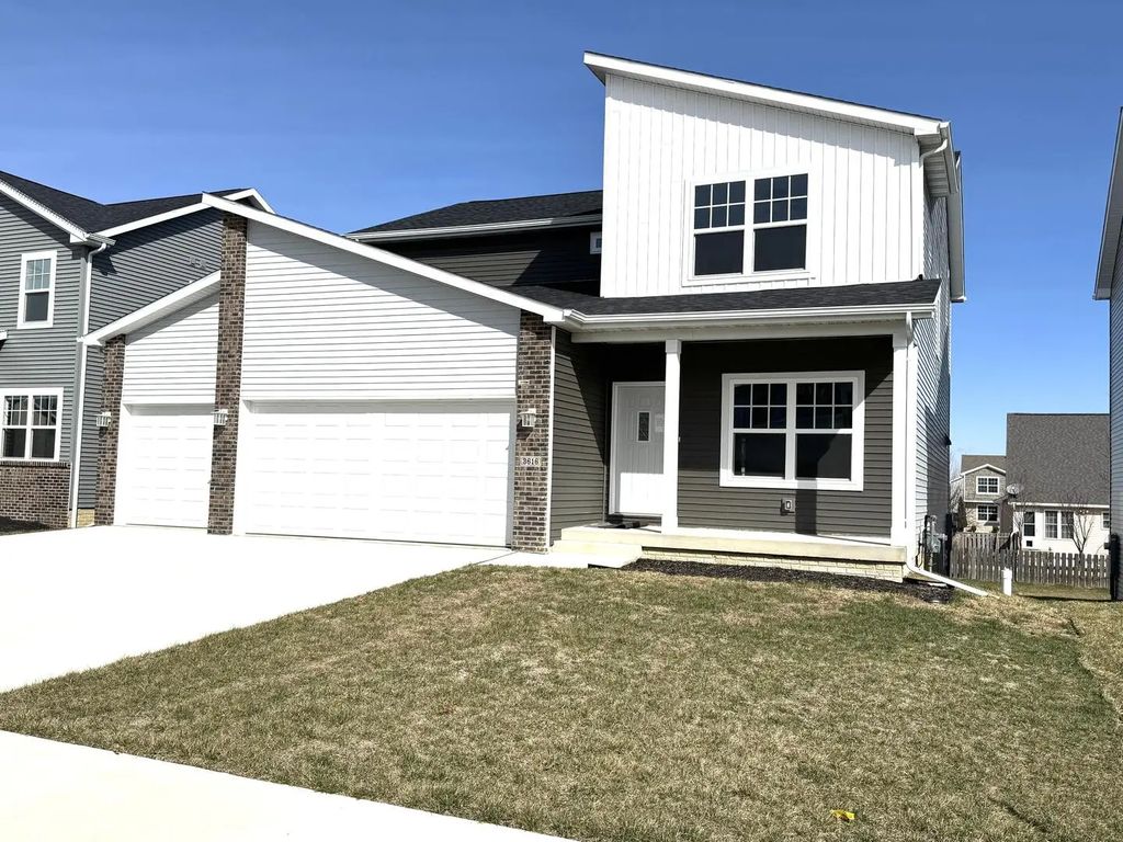 3616 Cabernet Court, Normal