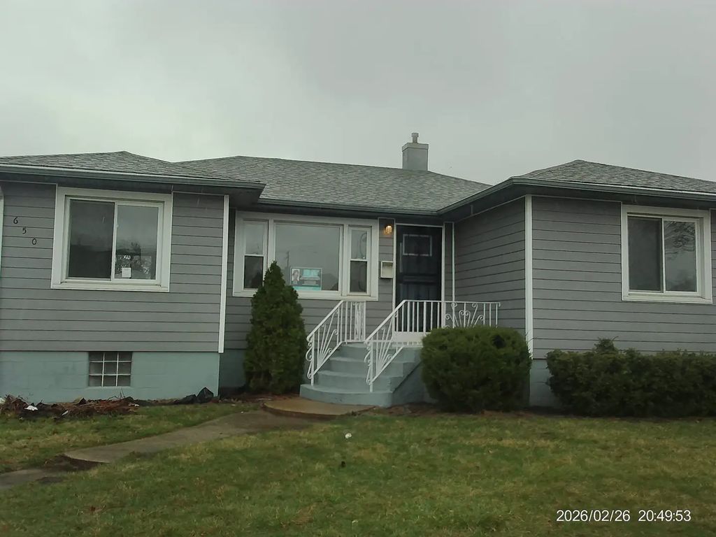 650 Greenbay Avenue, Calumet City