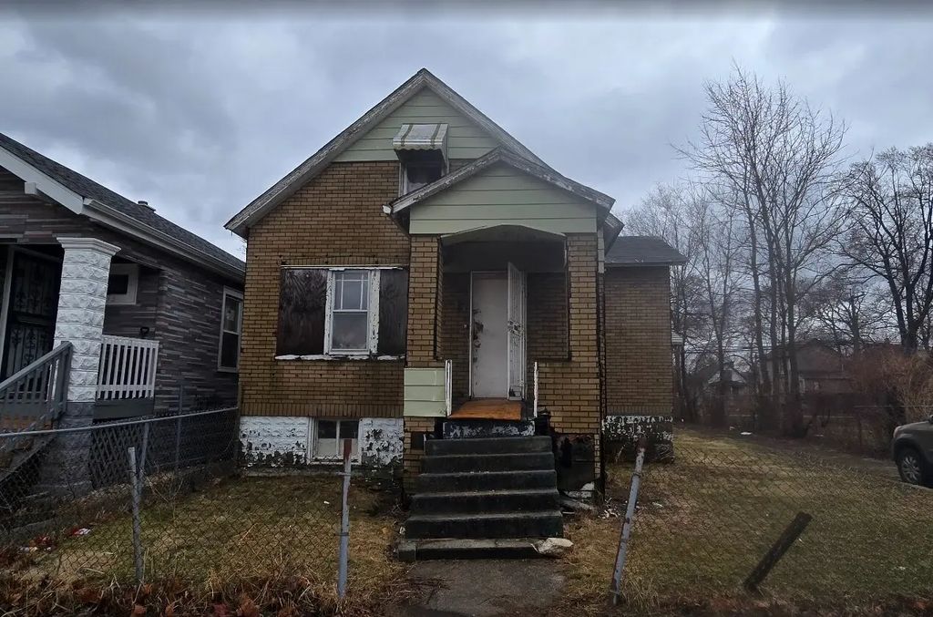 235 W 104th Street, Chicago, 60628