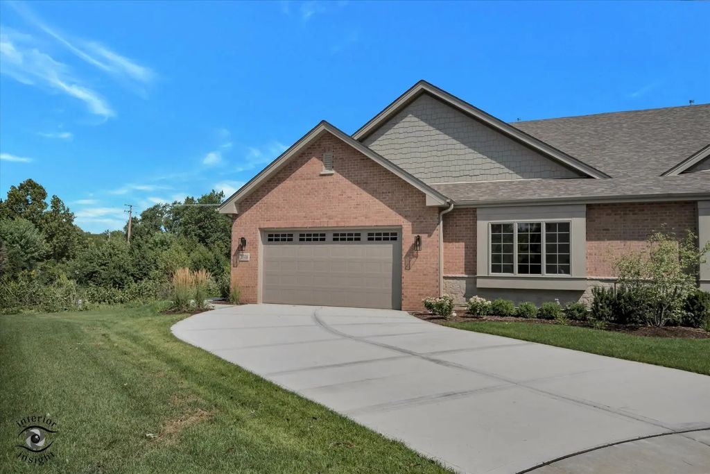 20336 Mackinac Point Drive, Frankfort
