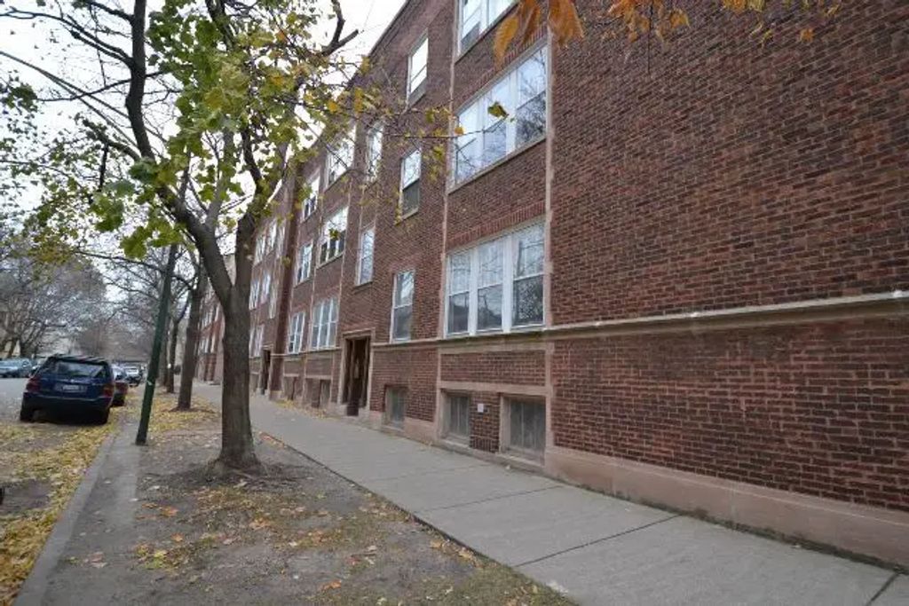 1917 W Winnemac Avenue 2, Chicago