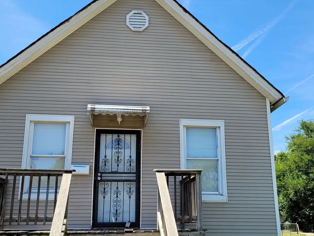 11720 S Wentworth Avenue, Chicago, 60628