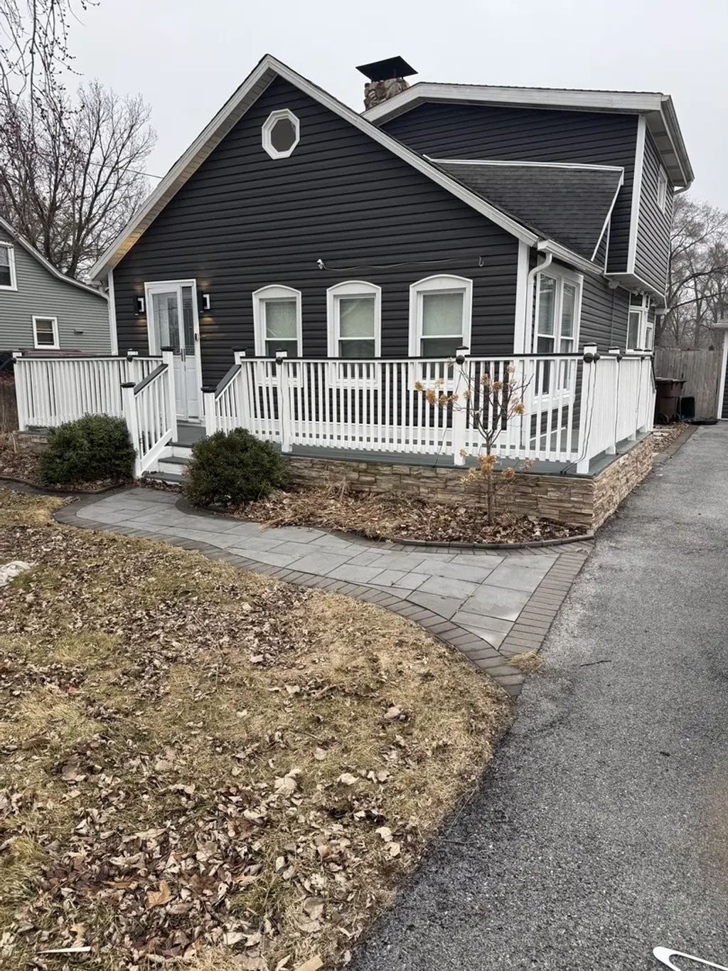 5043 155th Street, Oak Forest