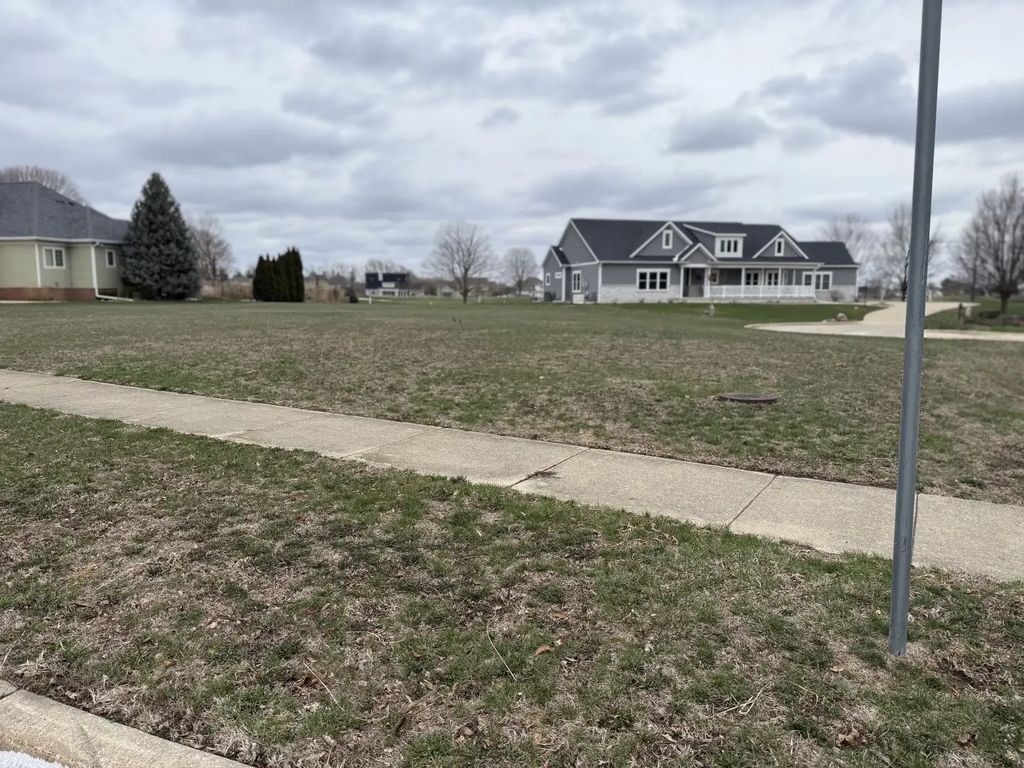 2814 Castlerock Drive, Urbana