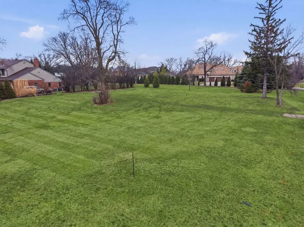 3103 York Road, Oak Brook