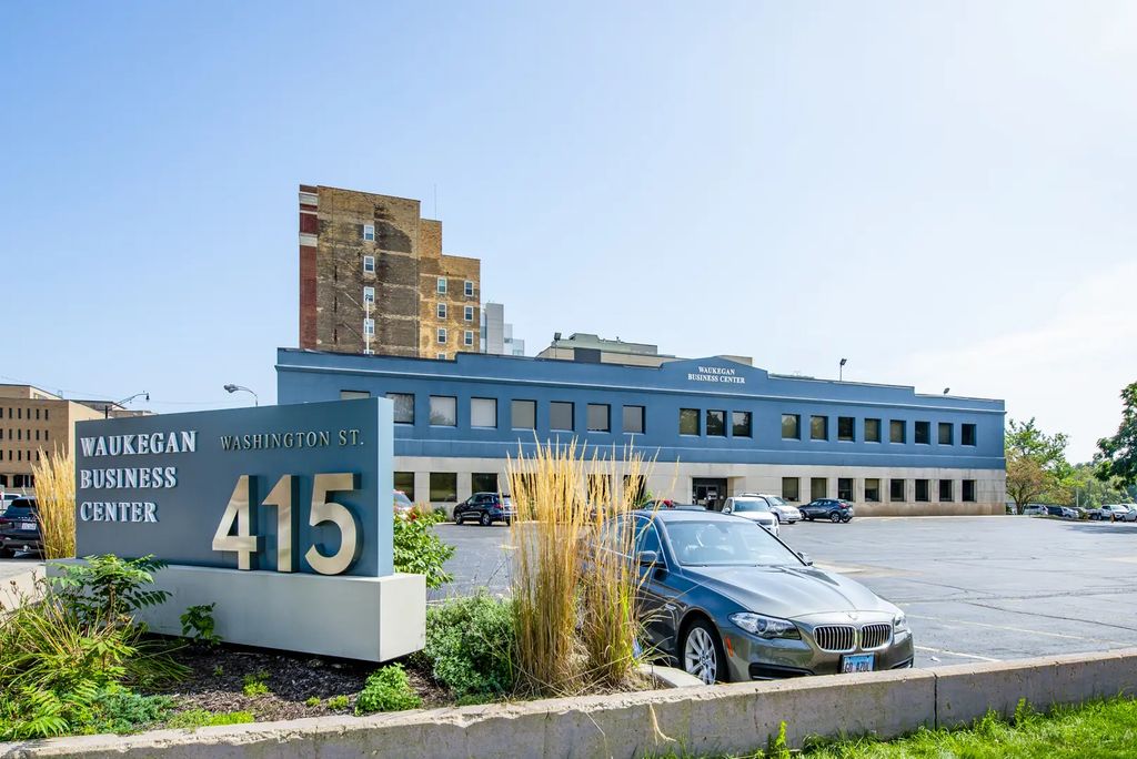 415 Washington Street 004a, Waukegan