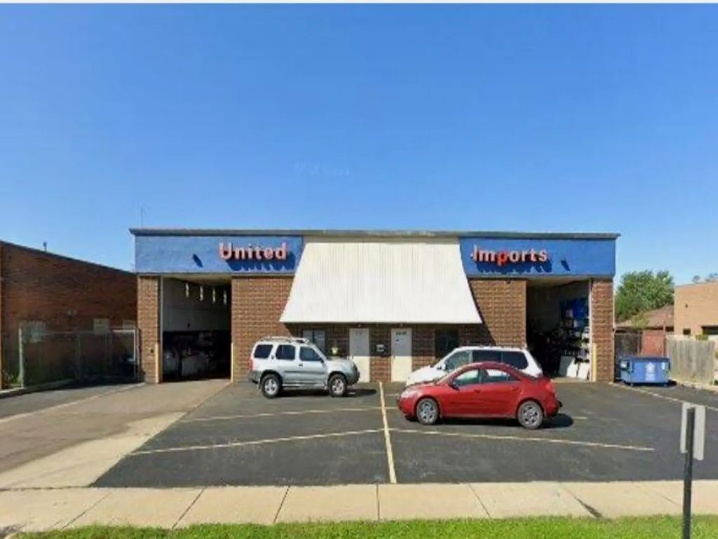 8424 S 77th Avenue, Bridgeview