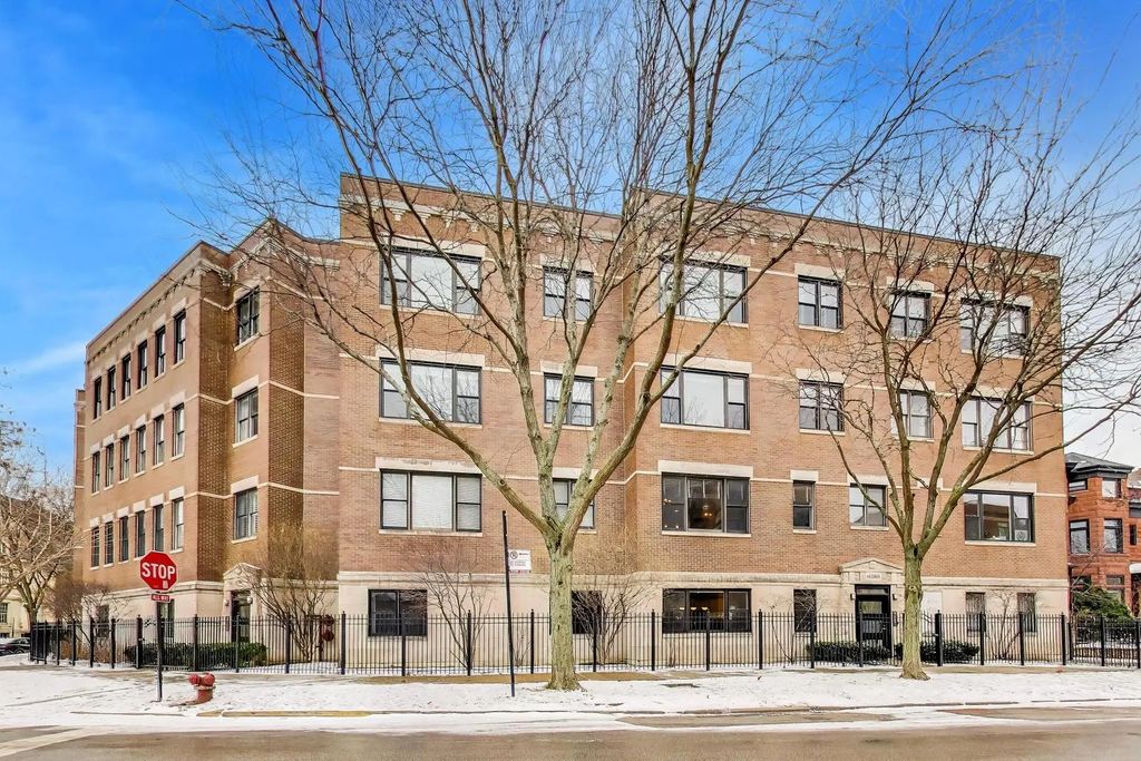 4149 N Kenmore Avenue 2n, Chicago