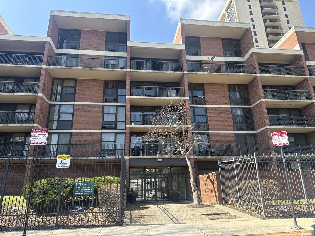 2921 S Michigan Avenue 413, Chicago, 60616