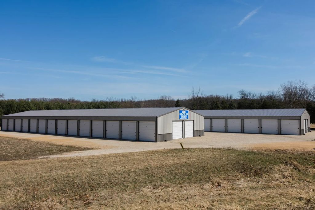 672 Us Rt. 52 Road, Amboy