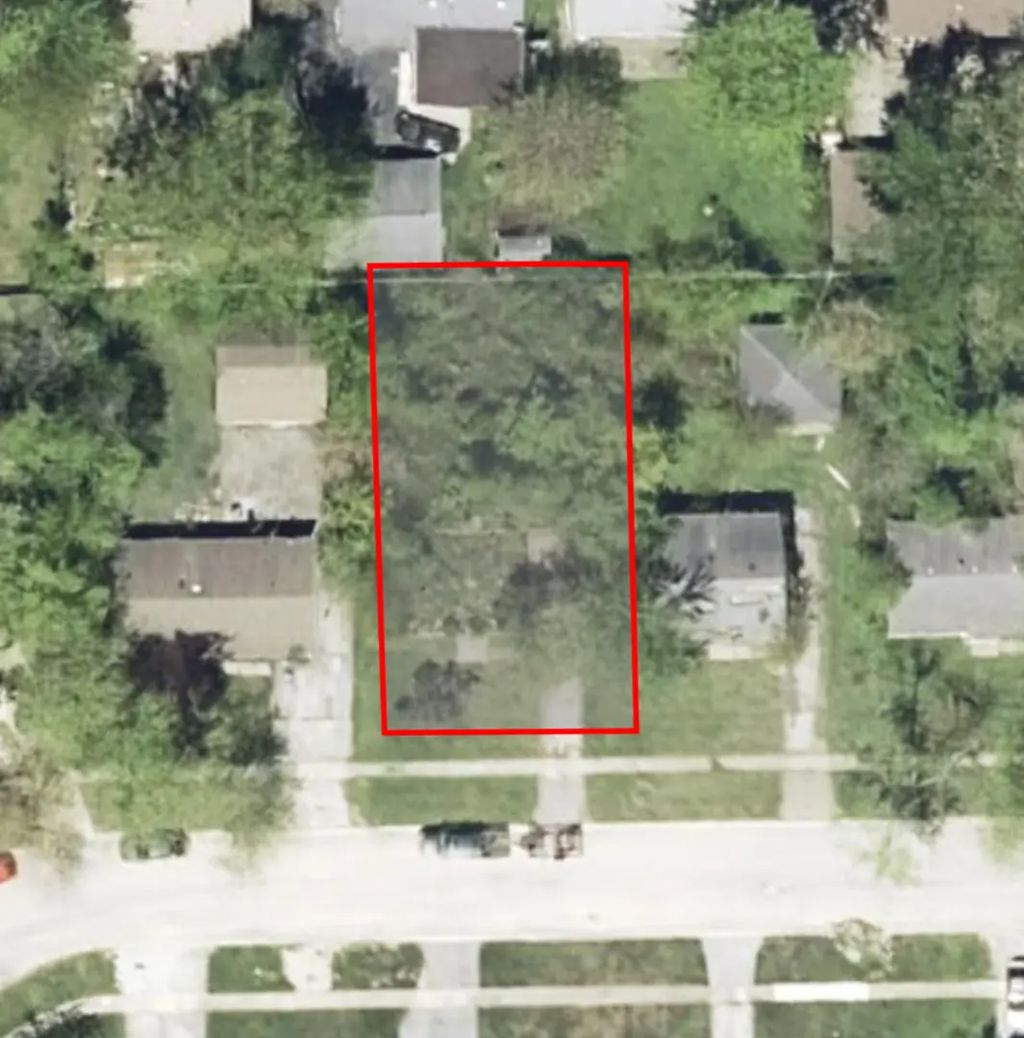 2463 Talandis Drive, Sauk Village