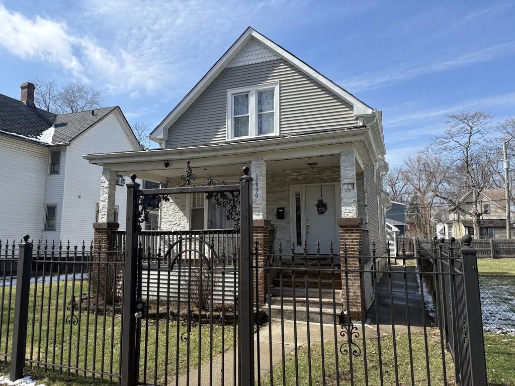 10230 S Parnell Avenue, Chicago