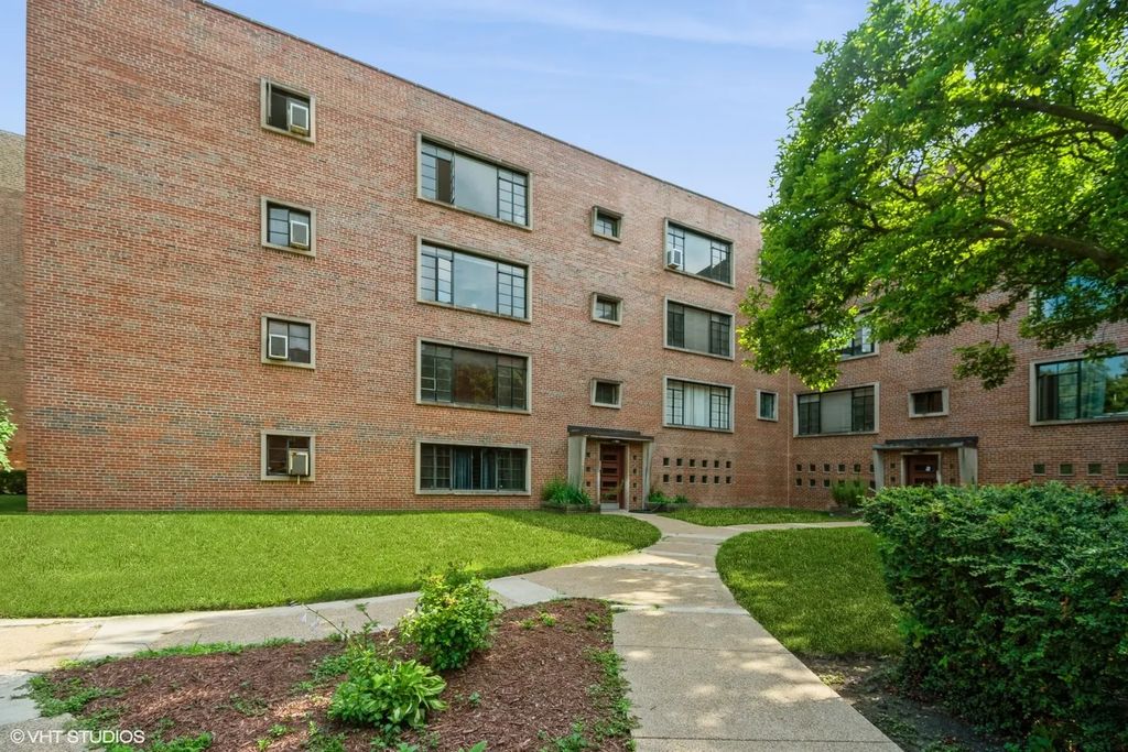 5728 S Stony Island Avenue 2, Chicago, 60637