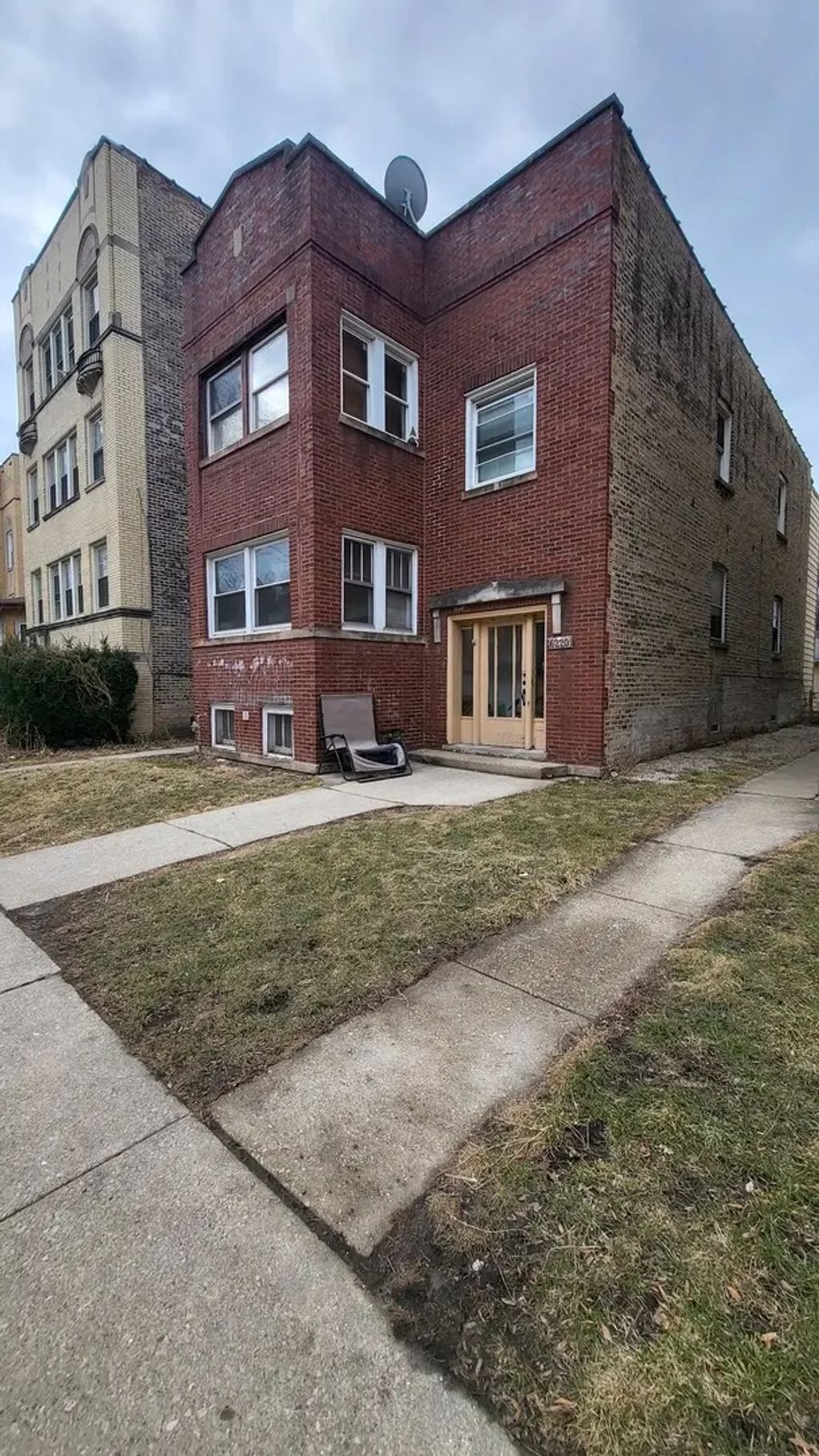 6220 N Talman Avenue, Chicago