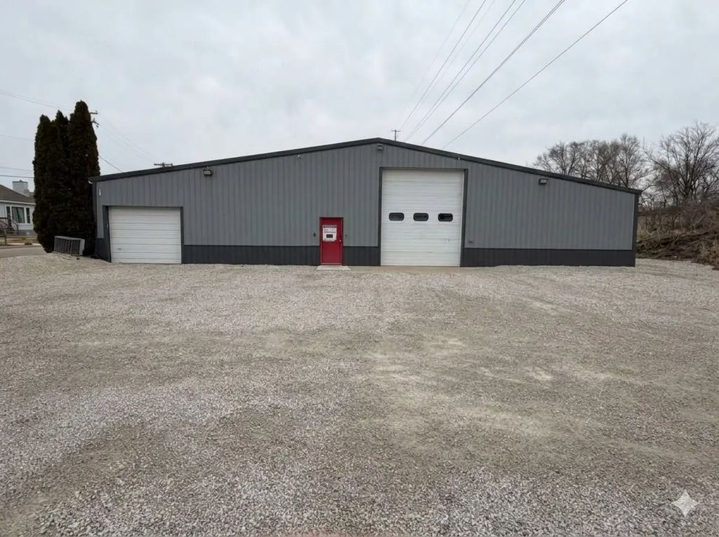 300 W Joliet Street, Ottawa