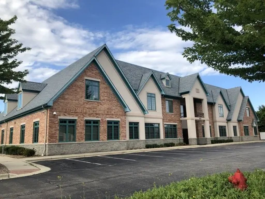 1531 S Grove Avenue 201, Barrington