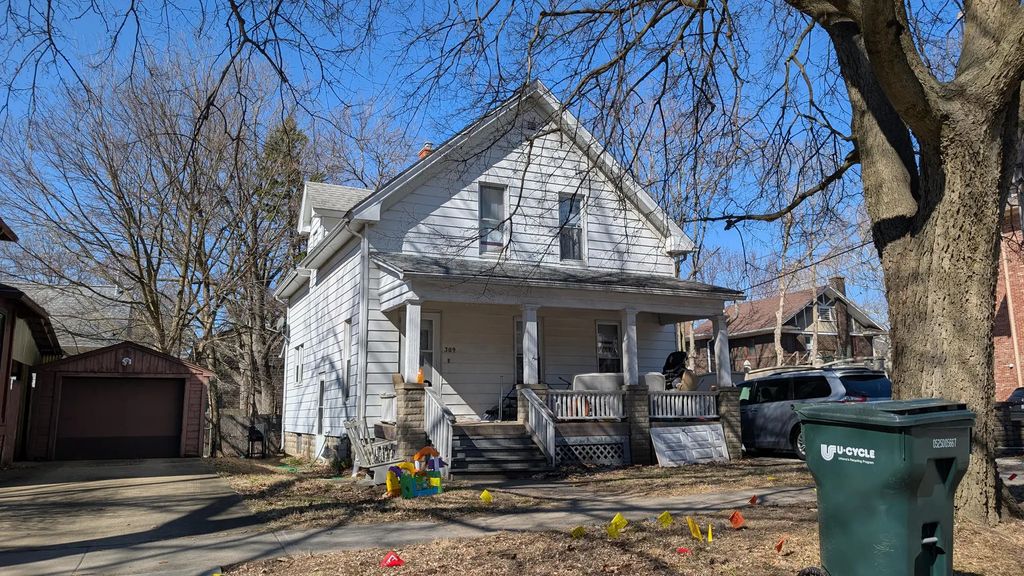309 S Coler Avenue, Urbana