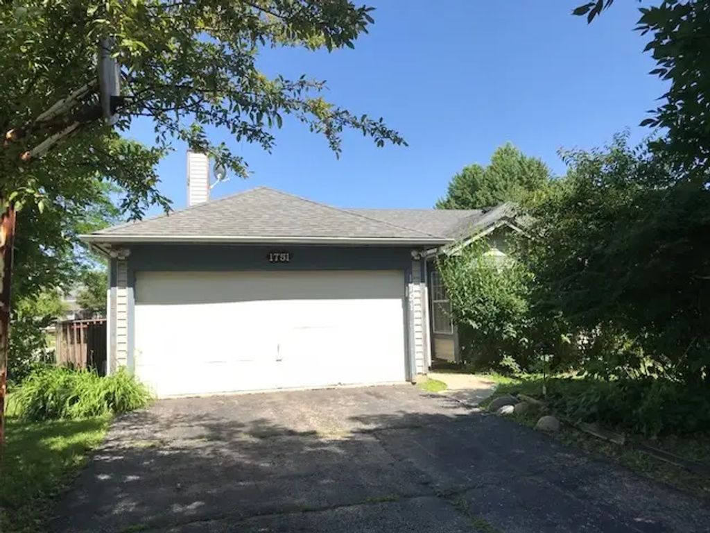 1751 Ranchview Drive, Naperville