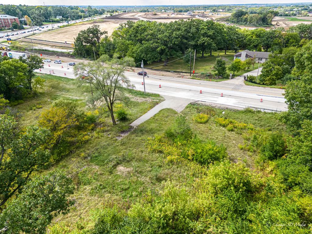 511 Route 59, Bartlett