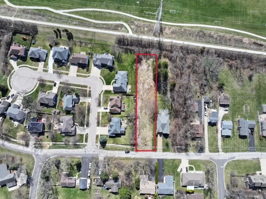 22w165 1st Street, Glen Ellyn
