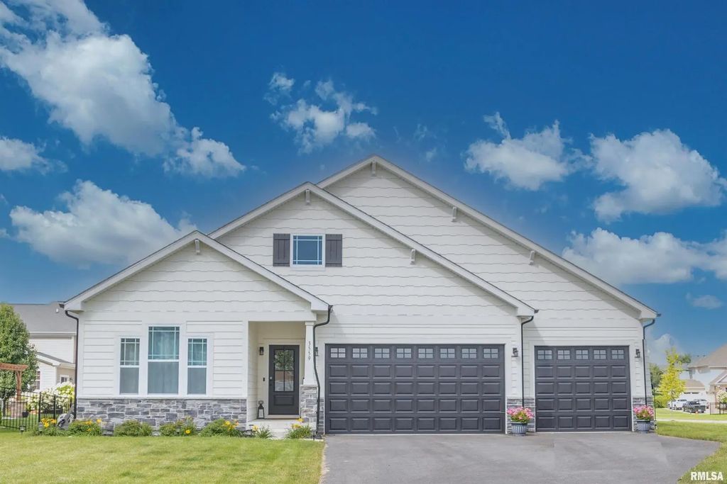 Lot 9 Faiths Way, Bettendorf