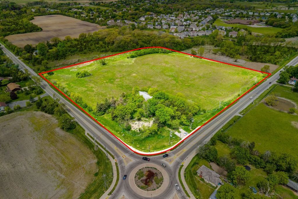 406 Monaville Road, Lake Villa
