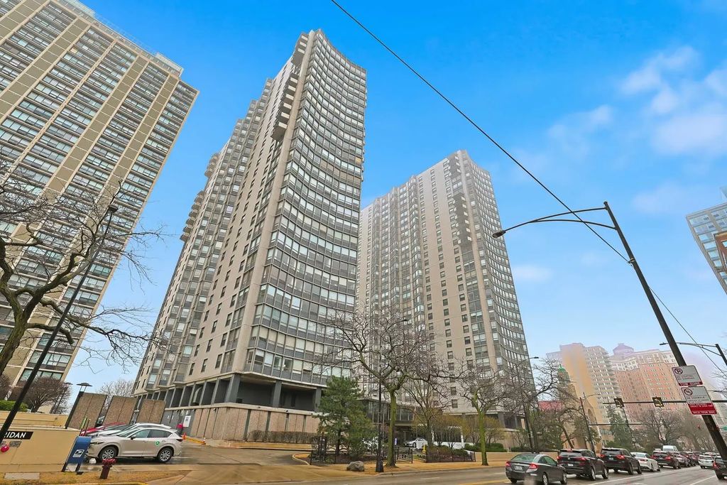 5701 N Sheridan Road 3e, Chicago, 60660