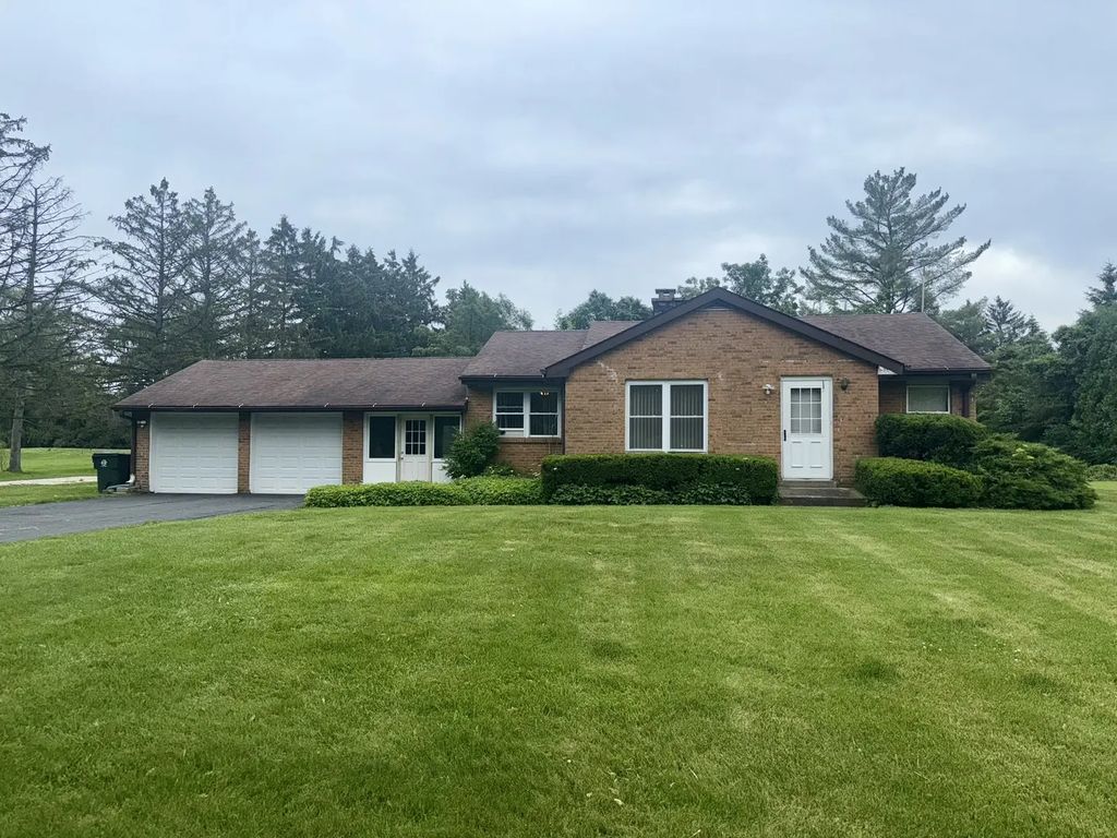 1270 Benson Lane, Green Oaks