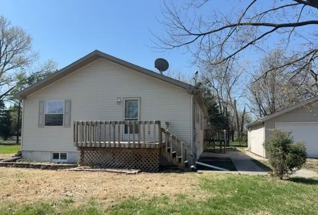 229 Richard Avenue, Dupo