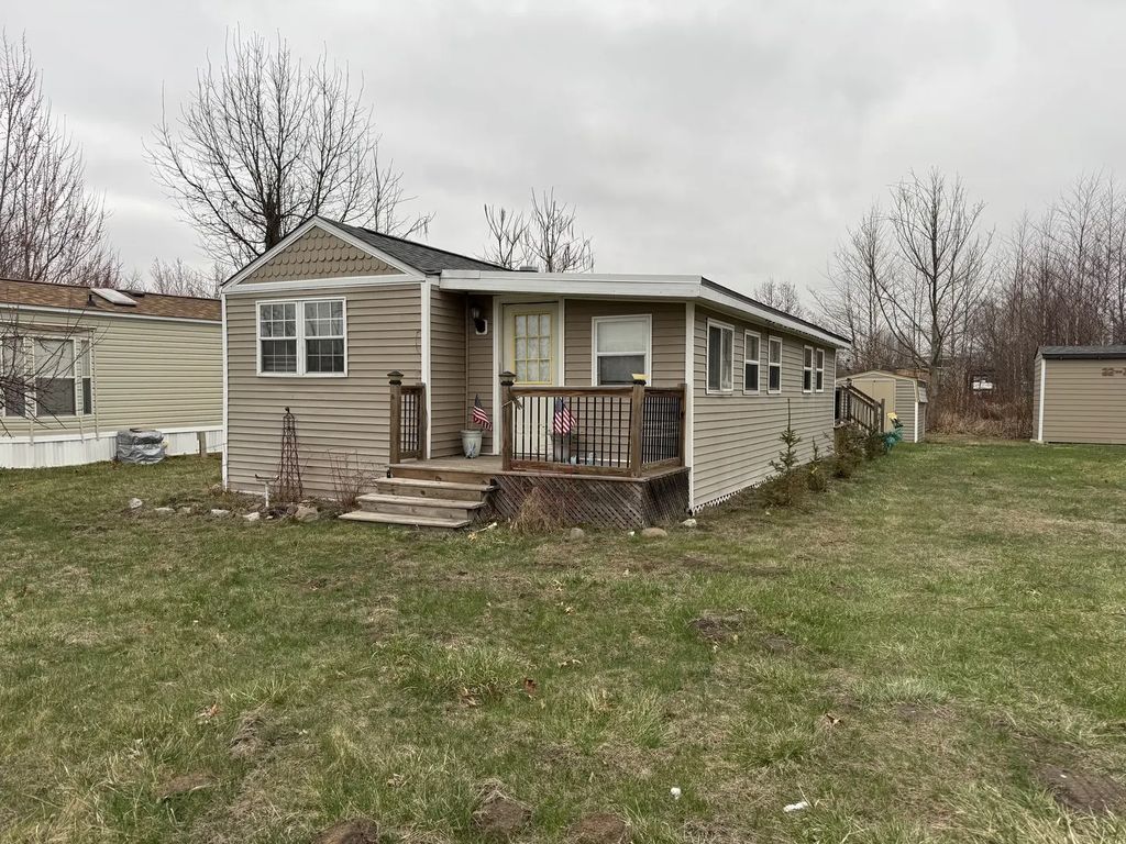 22-77&78 Woodhaven Lakes, Sublette