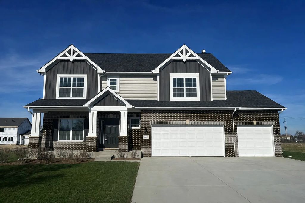25935 W Ravine Woods Drive, Channahon